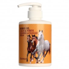 Очищающий увлажняющий массажный крем с лошадиным жиром / Deoproce Clean & White Cleansing & Massage Cream Horse Oil 450g